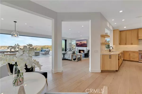 Corona Del Mar, CA 92625,221 Carnation AVE