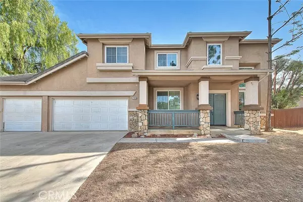 745 Via Blairo, Corona, CA 92879