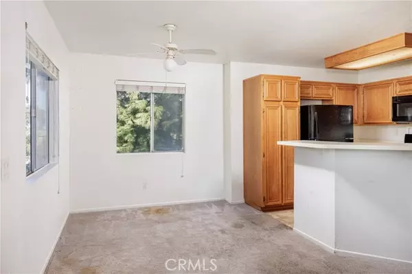 Corona, CA 92882,2588 Avenida Del Vista 204