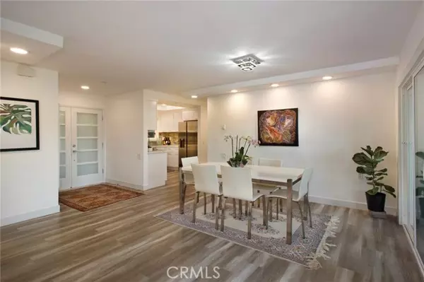 Laguna Woods, CA 92637,2354 Via Mariposa 1B