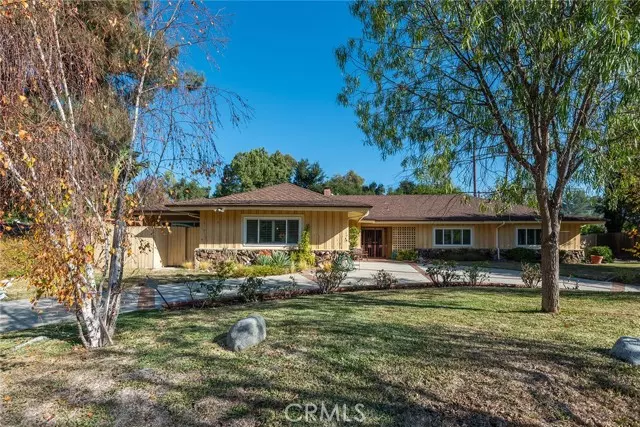 Tarzana, CA 91356,19507 Valdez DR