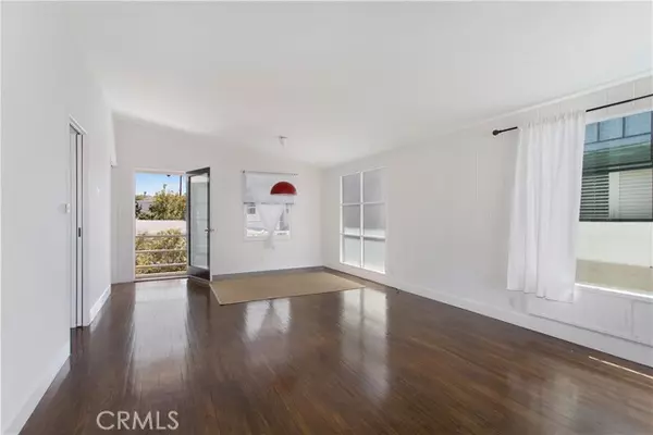 Corona Del Mar, CA 92625,413 1/2 Dahlia AVE