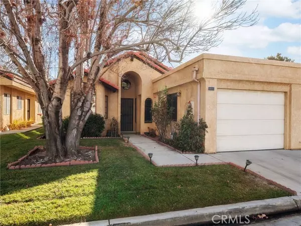 Apple Valley, CA 92308,19033 Elm DR