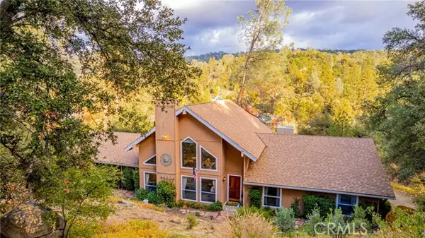 50365 Spook LN, Oakhurst, CA 93644