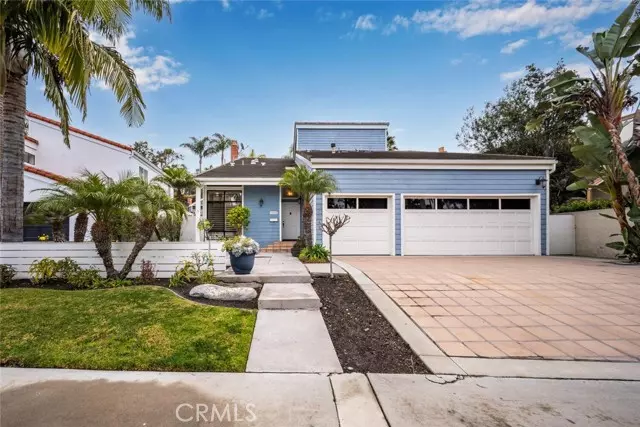 16282 Mandalay CIR, Huntington Beach, CA 92649