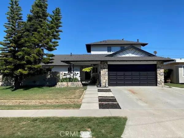 16742 Montclair LN, Huntington Beach, CA 92647