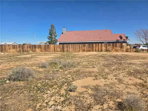 California City, CA 93505,0 Eucalyptus St 211-192-25-00-1