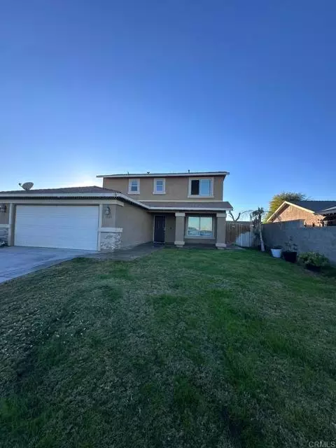 1125 Walnut ST, Brawley, CA 92227