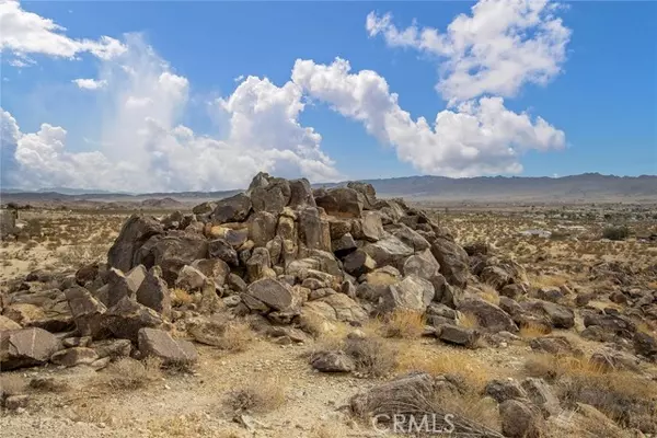 Joshua Tree, CA 92252,61414 Fountain BLD