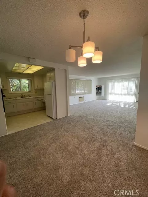 Laguna Woods, CA 92637,283 AVE CARMEL Q