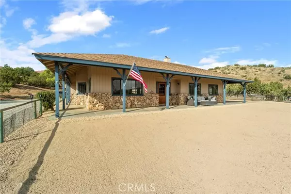 6535 Juniper Crest RD, Agua Dulce, CA 91390