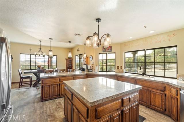 6535 Juniper Crest RD, Agua Dulce, CA 91390