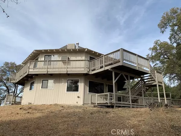 8697 Fraguero RD, Sonora, CA 95370