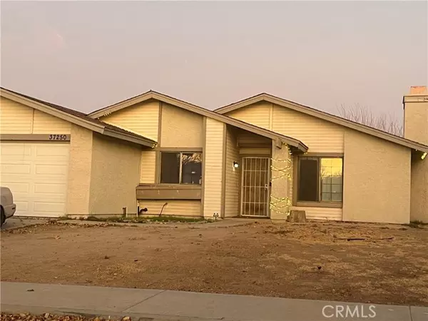 37250 28th St East, Palmdale, CA 93550