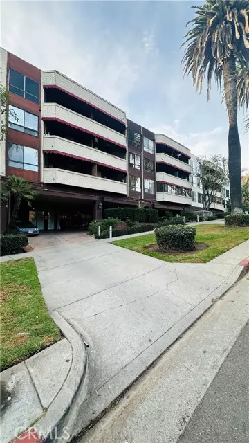 1745 CAMINO PALMERO ST 402, Los Angeles, CA 90046