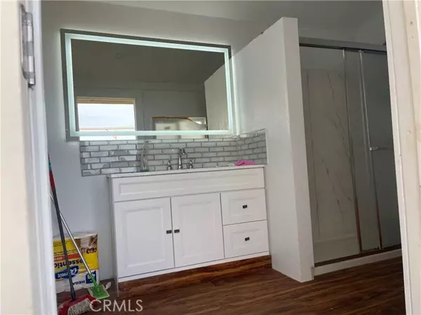 Pinon Hills, CA 92372,11587 Oasis RD