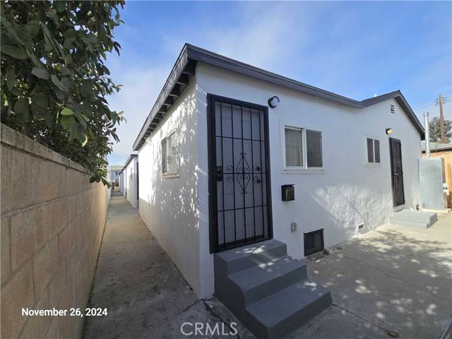 Inglewood, CA 90304,10916 S Inglewood AVE 10916 1/2