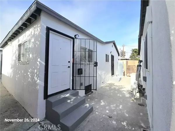 10916 S Inglewood AVE 10916 1/2, Inglewood, CA 90304