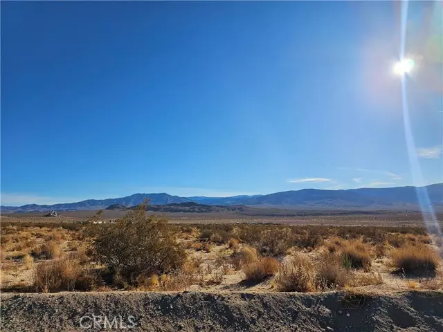 Lucerne Valley, CA 92356,400 East End RD