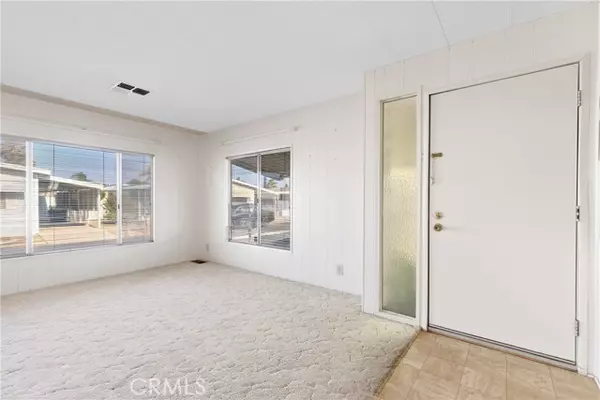 Hemet, CA 92543,1525 W Oakland AVE 62