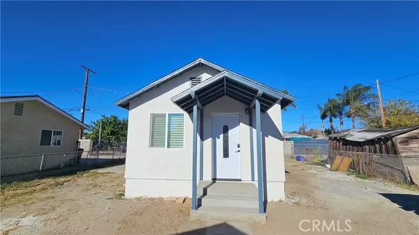 265 1/2 E M ST, Colton, CA 92324