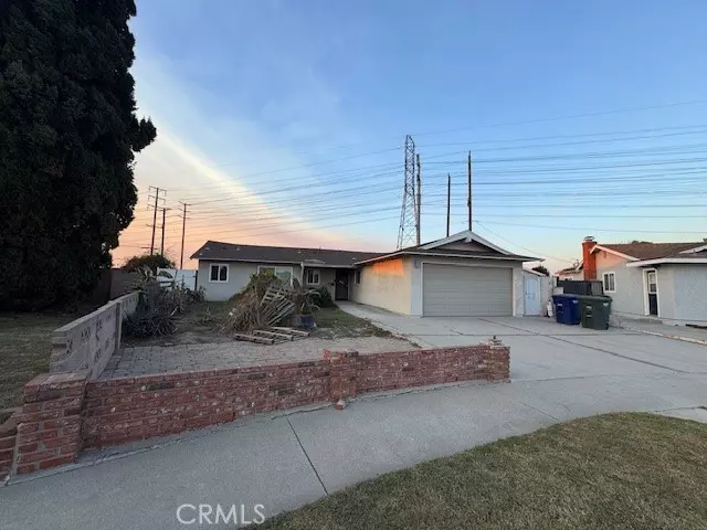 7771 La Corona WAY, Buena Park, CA 90620