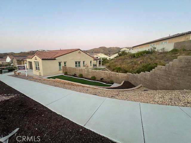Corona, CA 92883,24280 Crestley DR