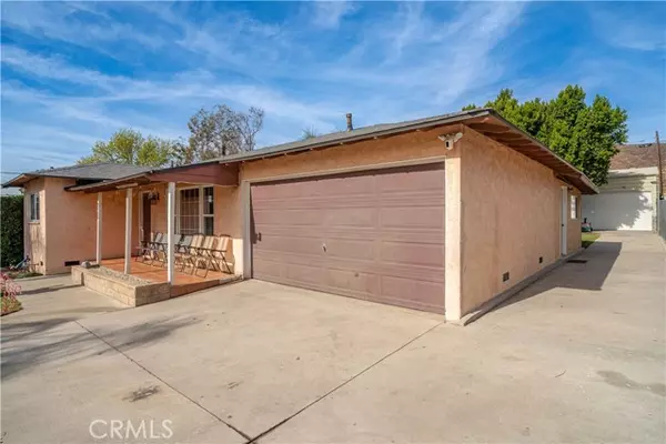 Jurupa Valley, CA 92509,9165 Jeffrey PL