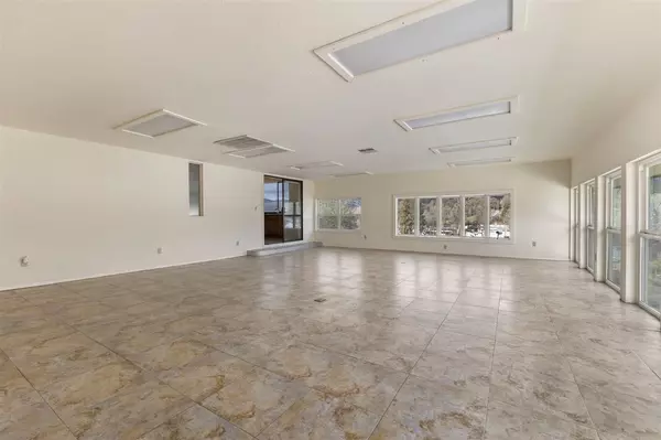 Sonora, CA 95370,19478 Village DR