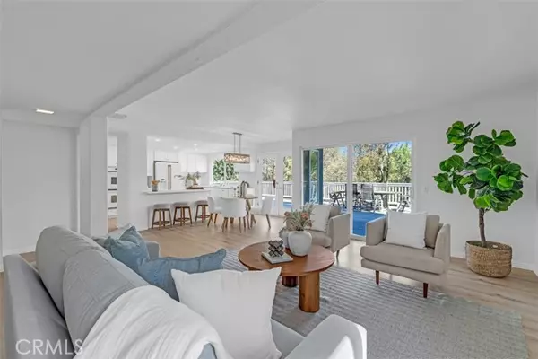 931 kings canyon RD, Brea, CA 92821