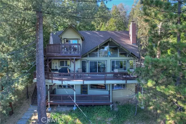 762 Zurich DR, Lake Arrowhead, CA 92352