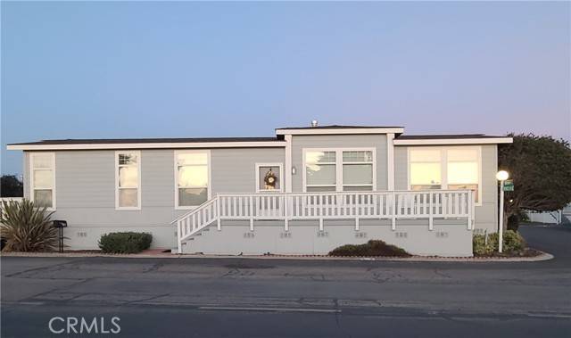 Grover Beach, CA 93433,319 N Highway 1 6