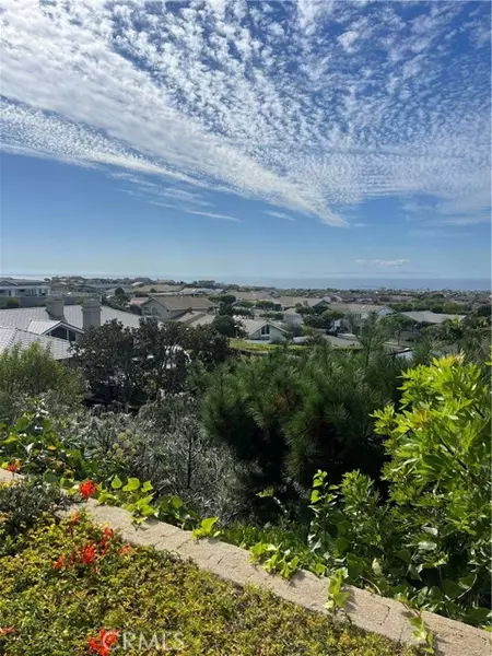 1507 Seacrest DR, Corona Del Mar, CA 92625