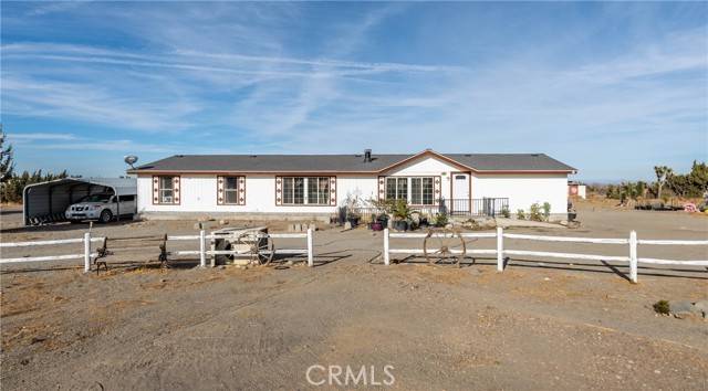 2964 Smoke Tree RD, Pinon Hills, CA 92372