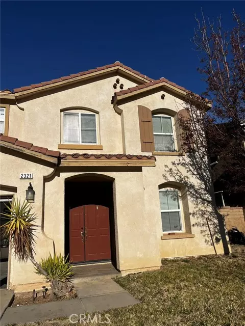 2321 Delicious LN, Palmdale, CA 93551