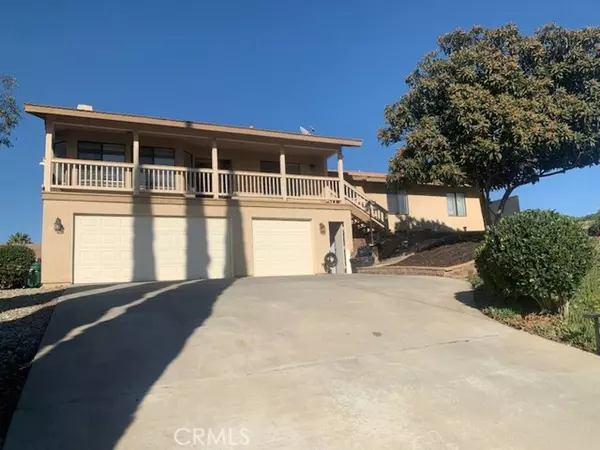 Riverside, CA 92503,14380 Moonridge DR