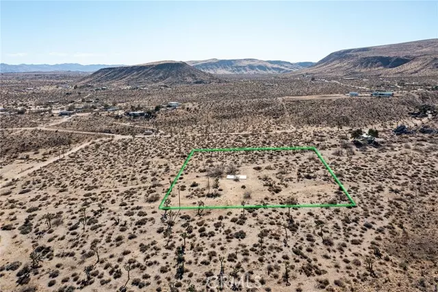 Yucca Valley, CA 92284,55625 Luna Vista LN