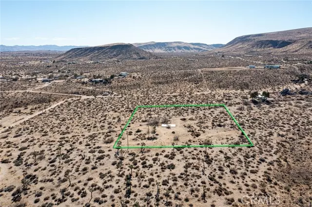55625 Luna Vista LN, Yucca Valley, CA 92284