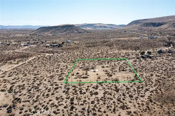 Yucca Valley, CA 92284,55625 Luna Vista LN