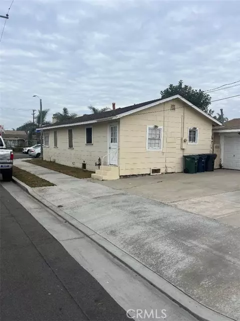 Huntington Beach, CA 92648,502 11th ST