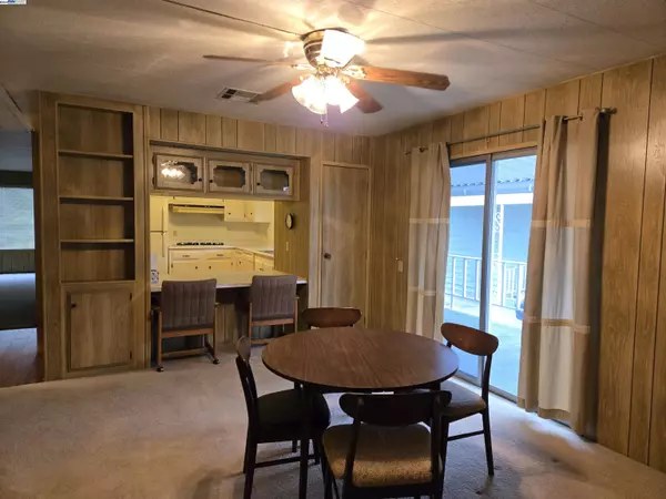 Sunnyvale, CA 94089,1111 MORSE AVE 200