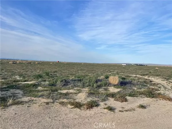 Palmdale, CA 93591,102 E Avenue M