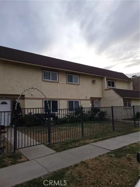 Rialto, CA 92376,153 E Jackson ST