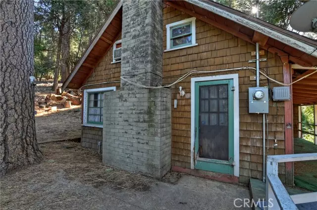 480 Valley RD, Crestline, CA 92325