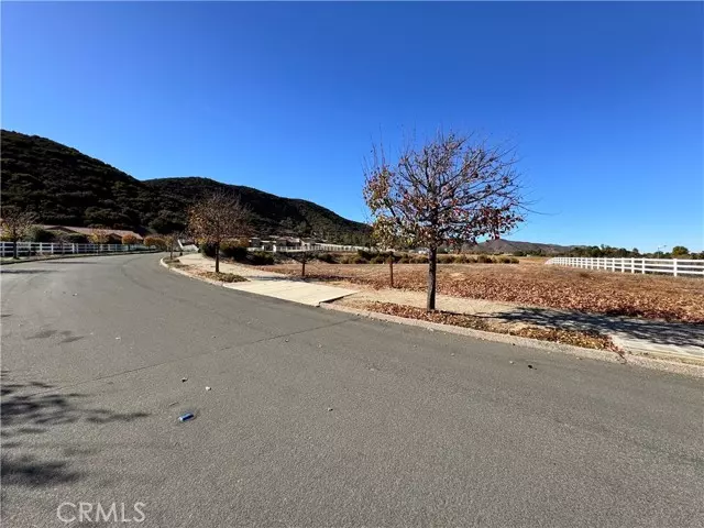 42782 Calle Ortega, Murrieta, CA 92562