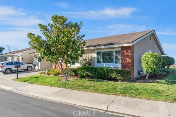 Mission Viejo, CA 92692,23641 Via Garfias