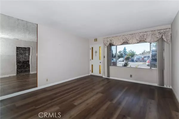Sun Valley, CA 91352,8816 Amboy AVE