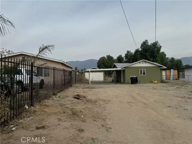 2436 W 3rd AVE, San Bernardino, CA 92407