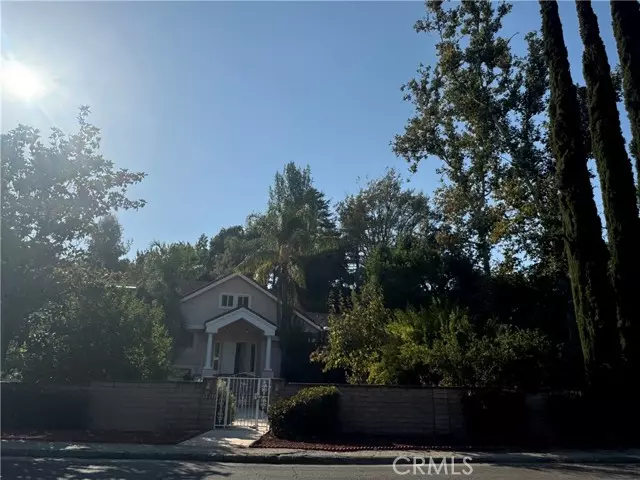 Tarzana, CA 91356,4371 Vanalden Ave
