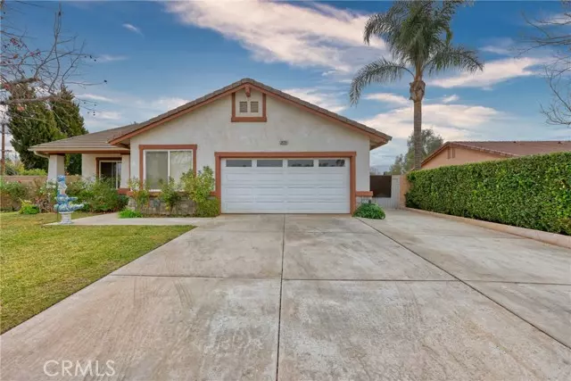 34291 Viewpoint CT, Yucaipa, CA 92399